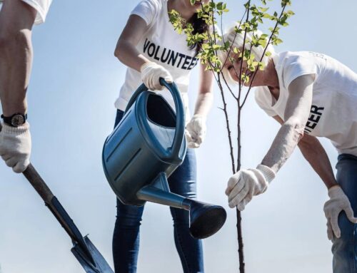 Volunteering in Your Community: A Win-Win for Health and Happiness